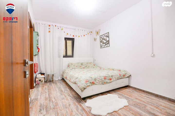 בית פרטי/ קוטג', ז'בוטינסקי 19, מרכז העיר, חדרה