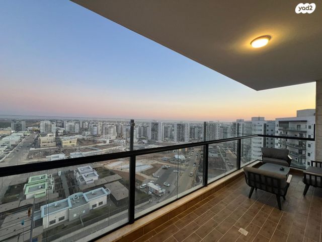 גג/ פנטהאוז, יהושוע אזולאי, נווה שרון / שער העיר, נתיבות