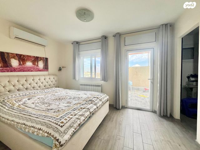 דירה, שדרות משה דיין, פסגת זאב, ירושלים