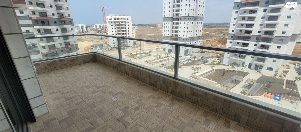 דירה, דרך ארץ, עיר היין, אשקלון