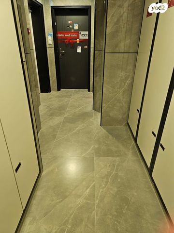 דירה, דרך ארץ, עיר היין, אשקלון