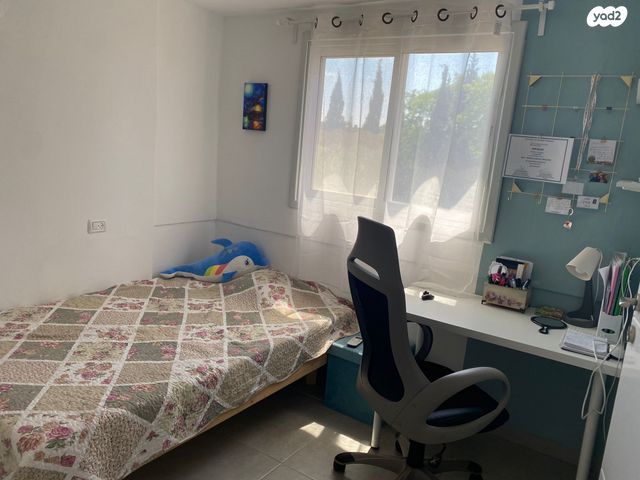 דירה, שמעון בר גיורא, שכונה ד', באר שבע