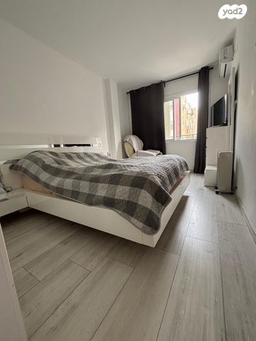 דירה, השיקמה 8, דרום מערב ותיק, בת ים