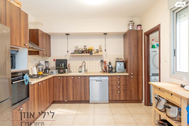 דירה, תאשור, קרית השרון, נתניה