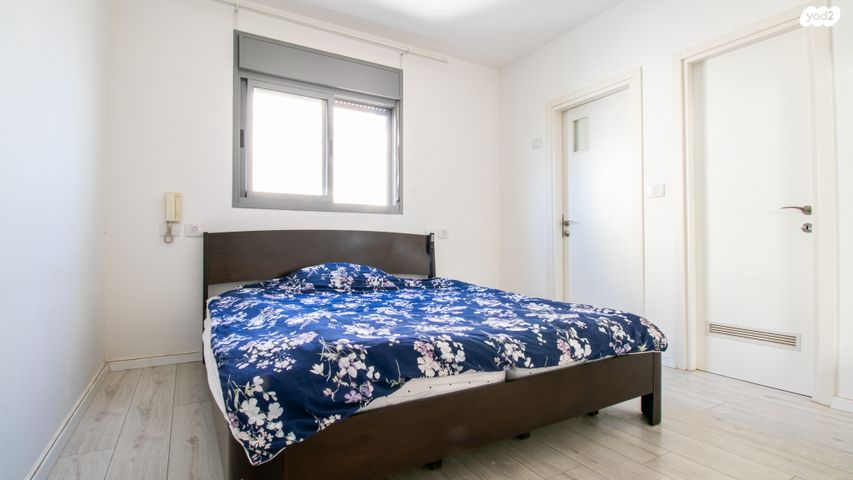 גג/ פנטהאוז, גולן, אלפי מנשה