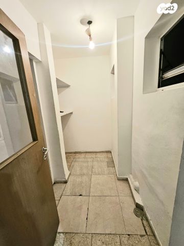 דירה, שדרות מלכי ישראל, צה"ל, קרית גת