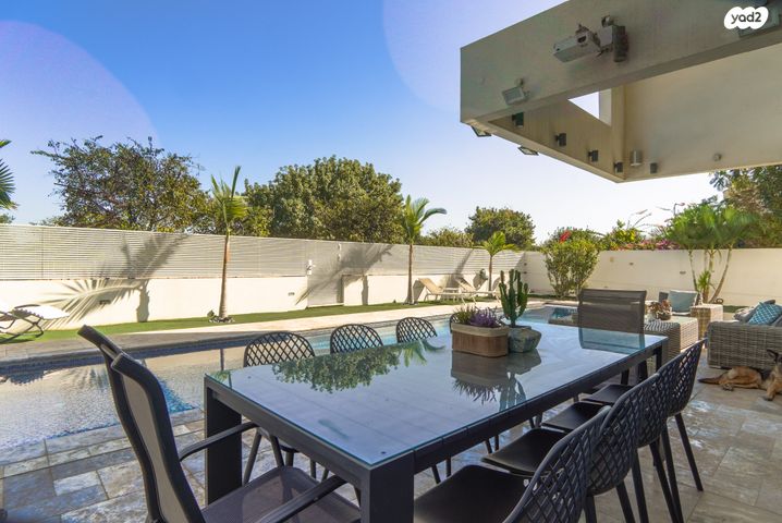 בית פרטי/ קוטג', הרקיע, הגולף, קיסריה