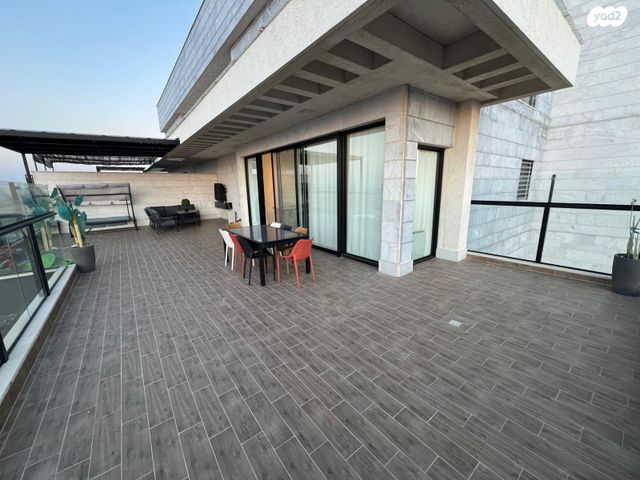 גג/ פנטהאוז, יהושוע אזולאי, נווה שרון / שער העיר, נתיבות