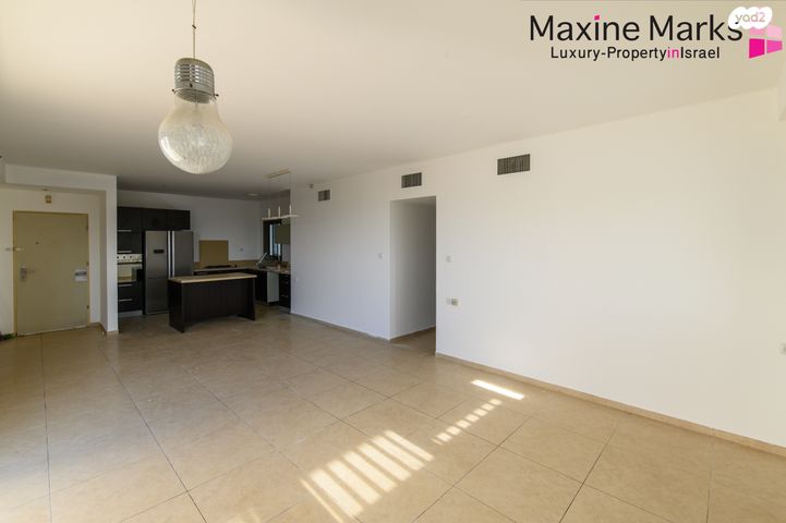 דירה, אהוד מנור, עיר ימים, נתניה