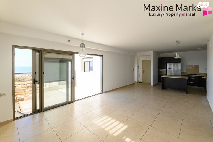 דירה, אהוד מנור, עיר ימים, נתניה