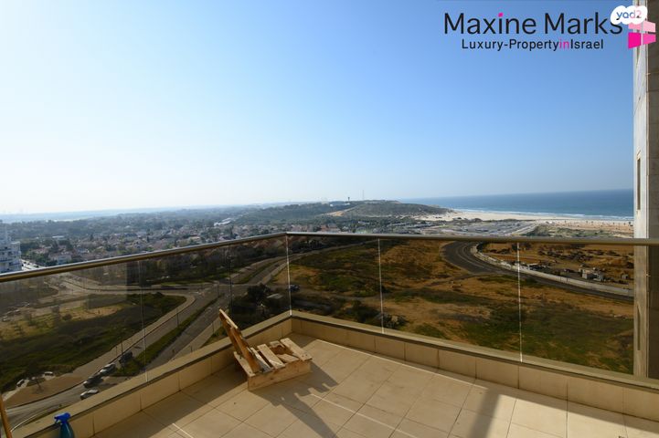 דירה, אהוד מנור, עיר ימים, נתניה