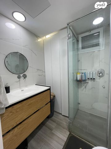 דירת גן, ז'בוטינסקי, עצמאות יוספטל, בת ים