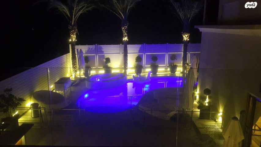 בית פרטי/ קוטג', דקר, אביבים, קרית מוצקין