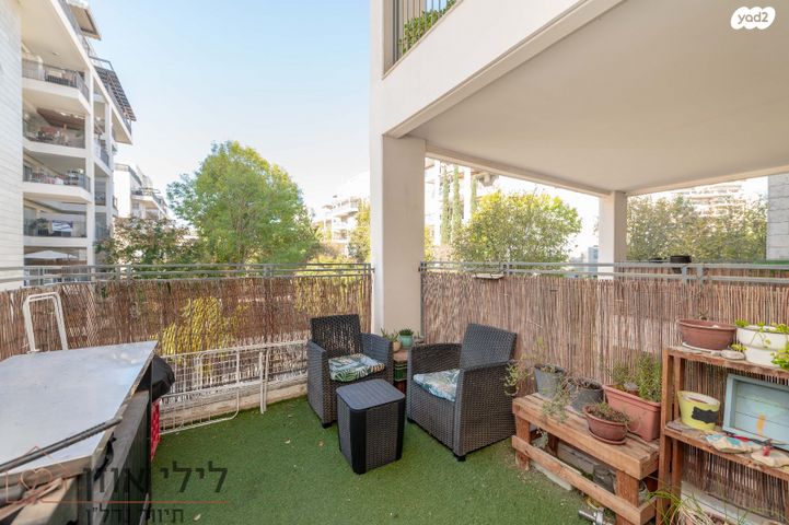 דירה, תאשור, קרית השרון, נתניה