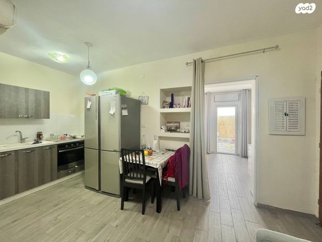 דירה, שדרות משה דיין, פסגת זאב, ירושלים