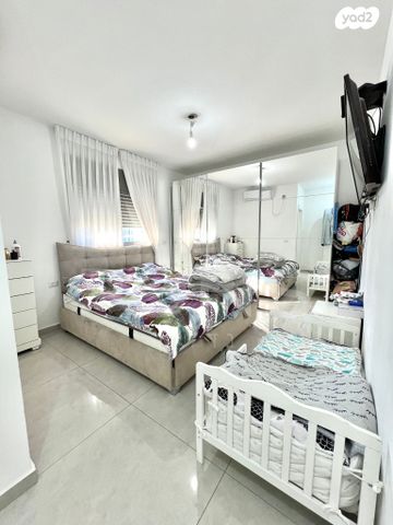 דירה, ביכורי ענבים, ברנע, אשקלון