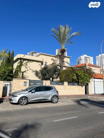 בית פרטי/ קוטג', דקר, אביבים, קרית מוצקין