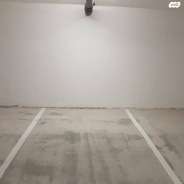 דירה, אדמונד סחייק, מלחה, מנחת, ירושלים