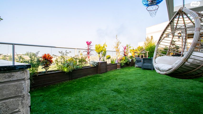 גג/ פנטהאוז, גולן, אלפי מנשה