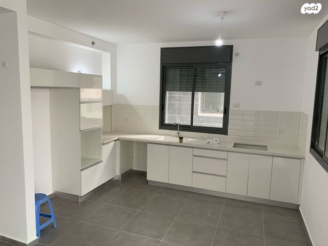 דירה, הוד השרון