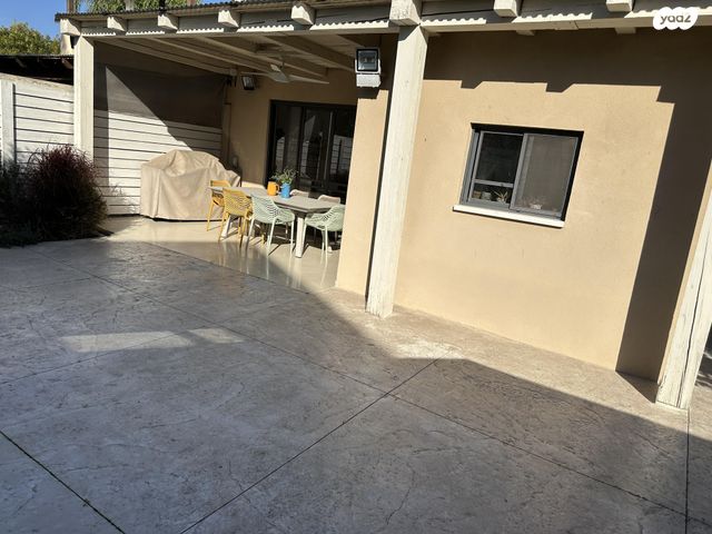 בית פרטי/ קוטג', חיננית 23, בת חפר, בת חפר