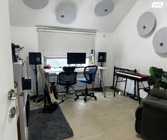 גג/ פנטהאוז, חיפה