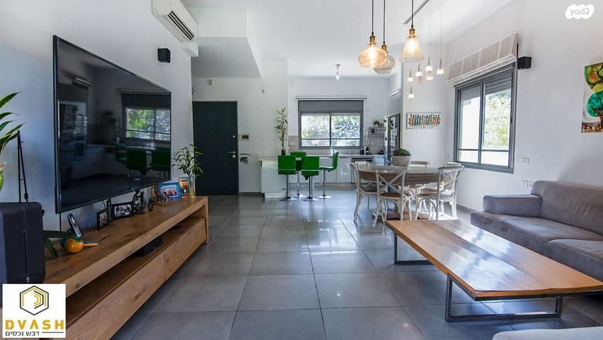 בית פרטי/ קוטג', עומר