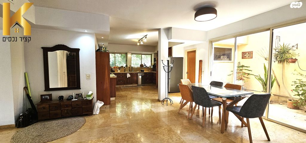 דו משפחתי, רמתיים, הוד השרון