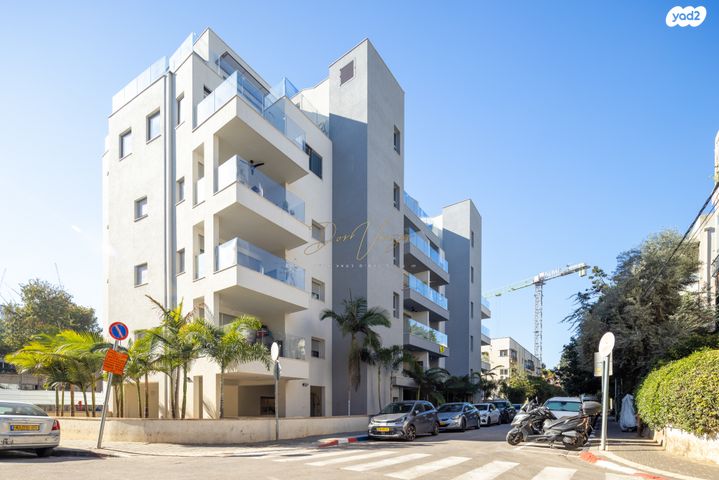 יונתן הופסי 