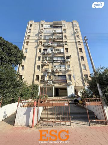 דירה, שדרות הפלמ"ח 15, רובע ג', אשדוד