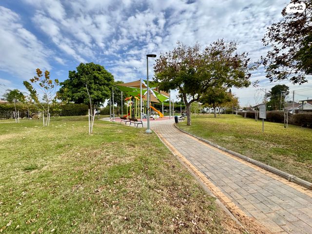 בית פרטי/ קוטג', גיל עמל, הוד השרון