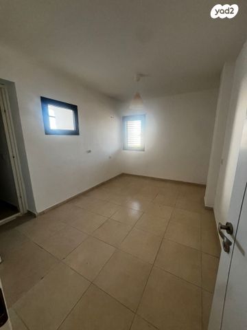 דירה, השומרון 10, רמת הנשיא, בת ים