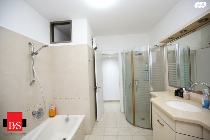 דירה, צפון מערב מרכז העיר, נתניה