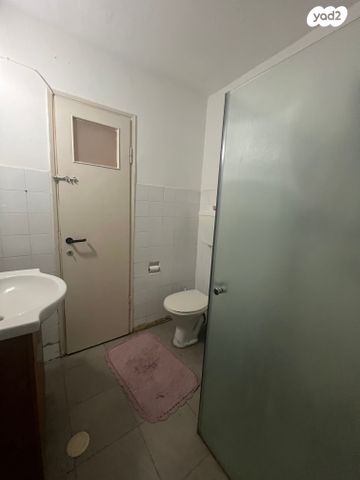 דירה, חיים נחמן ביאליק 15, שכונה ב', באר שבע