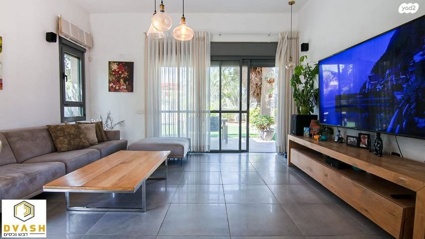 בית פרטי/ קוטג', עומר