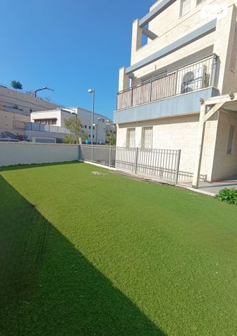 גבעת משקפיים