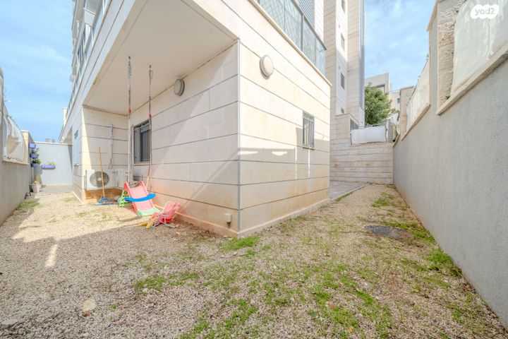 דירת גן, אורן 8, החורש, חריש