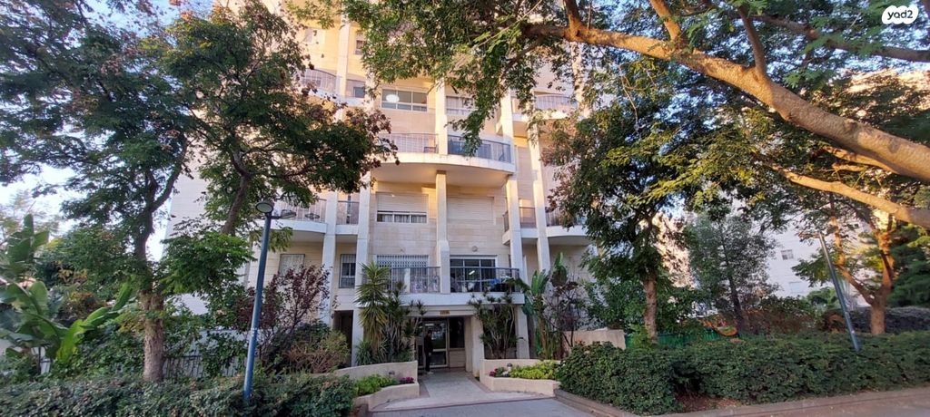 דירה, ראש פינה, הדר המושבות הותיקה / אם המושבות הותיקה, פתח תקווה