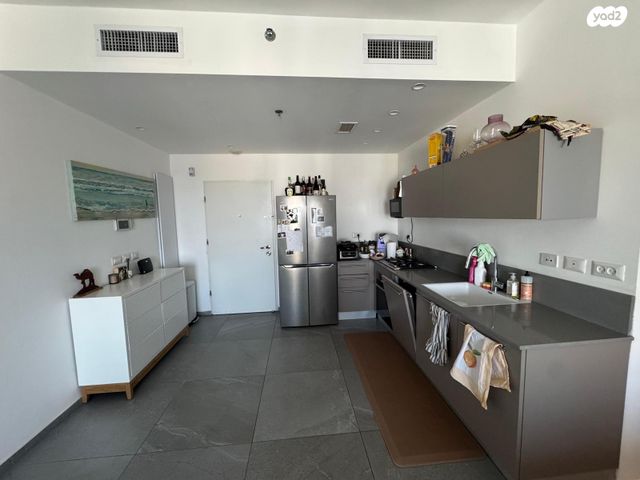 דרך מנחם בגין 