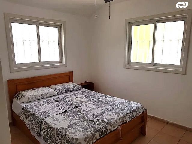 בית פרטי/ קוטג', סעדיה גאון, גיורא, הוד השרון