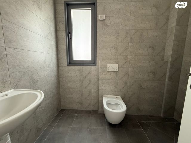 דירה, יעקב פיכמן 5, קרית אילון, חולון