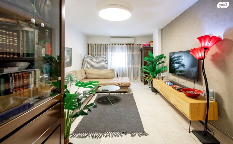 דירה, שמואל שרירא, רביבים, גני ראשון, ראשון לציון