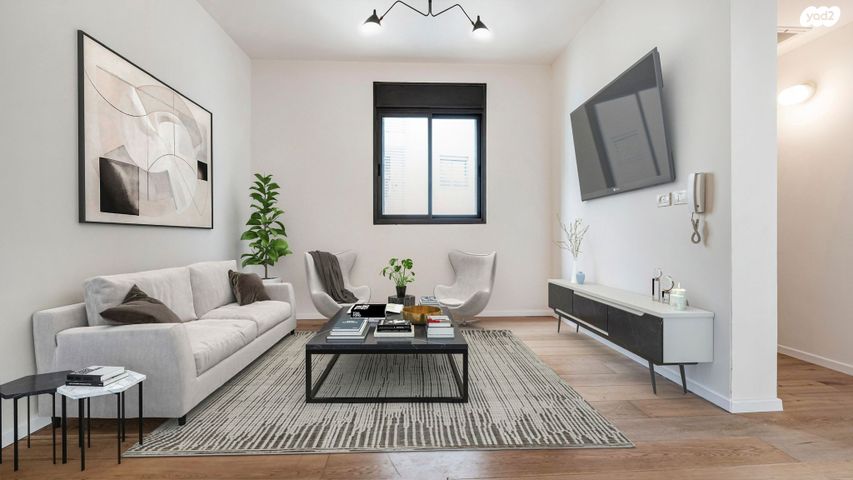 גג/ פנטהאוז, רות, חרוזים, רמת גן