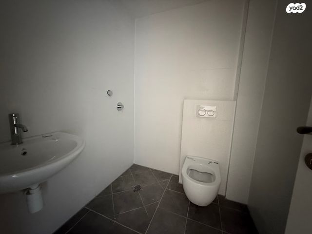 דירה, יעקב פיכמן 5, קרית אילון, חולון