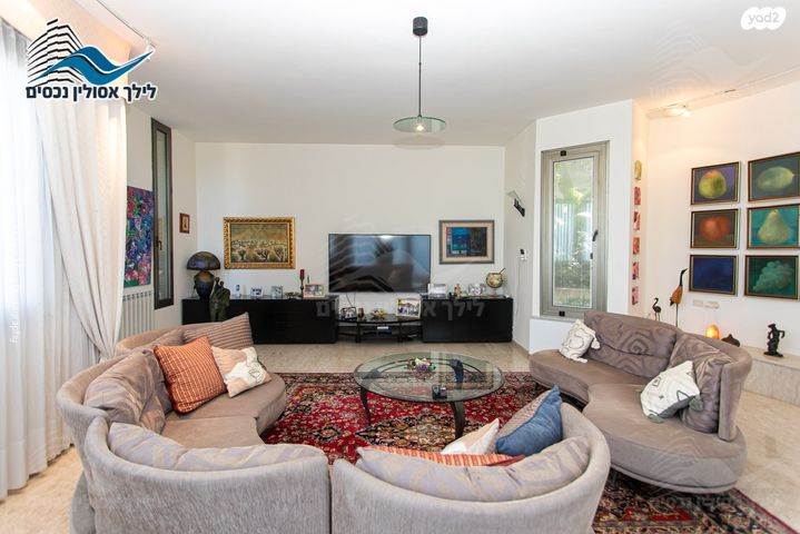 בית פרטי/ קוטג', הוד הכרמל, דניה, חיפה