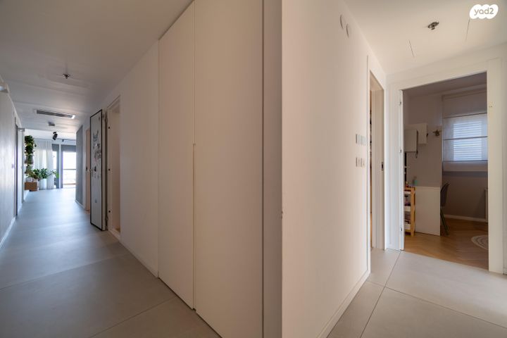 גג/ פנטהאוז, דרך נגבה 8, נגבה, רמת גן