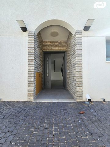 בית פרטי/ קוטג', בנימינה גבעת עדה