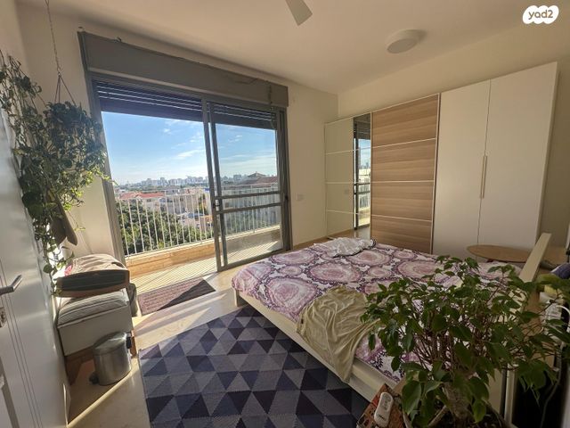 גג/ פנטהאוז, עג'מי, גבעת העליה, תל אביב יפו