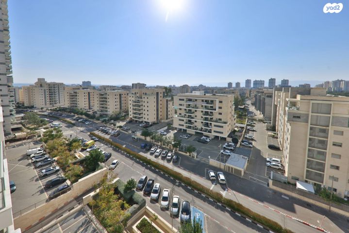 דירה, עפרה חזה 18, משכנות האומנים, קרית מוצקין