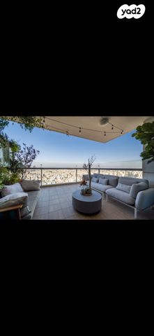 גג/ פנטהאוז, דרך נגבה 8, נגבה, רמת גן